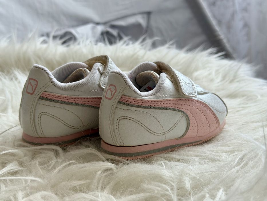 Кросівки для дівчинки Puma