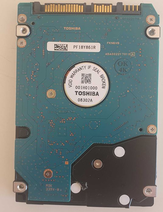 Disco SATA HDD 320 GB 2.5" Toshiba64752397334787121
