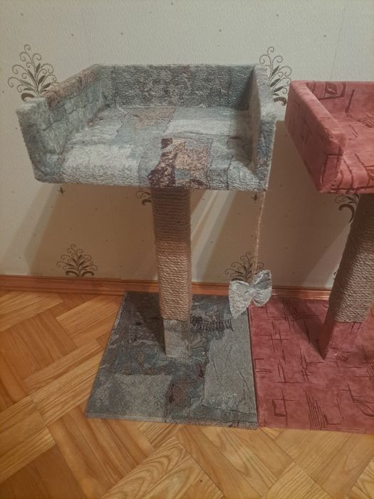 Когтеточка с лежаком, новая