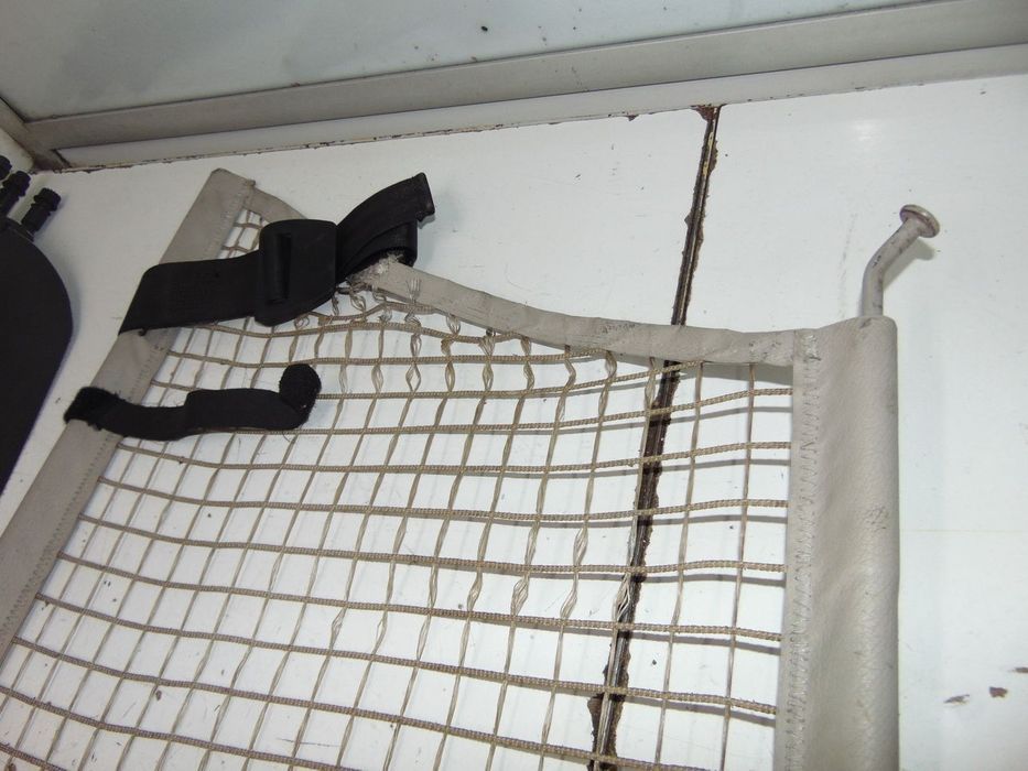 Opel Omega chapeleira