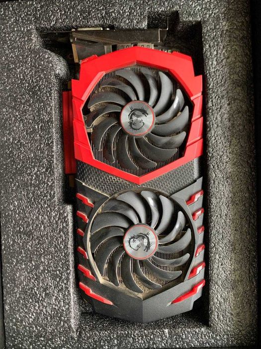 MSI Radeon RX 570 Gaming X 4GB - Pour Pièces / Ne Fonctionne Pas
