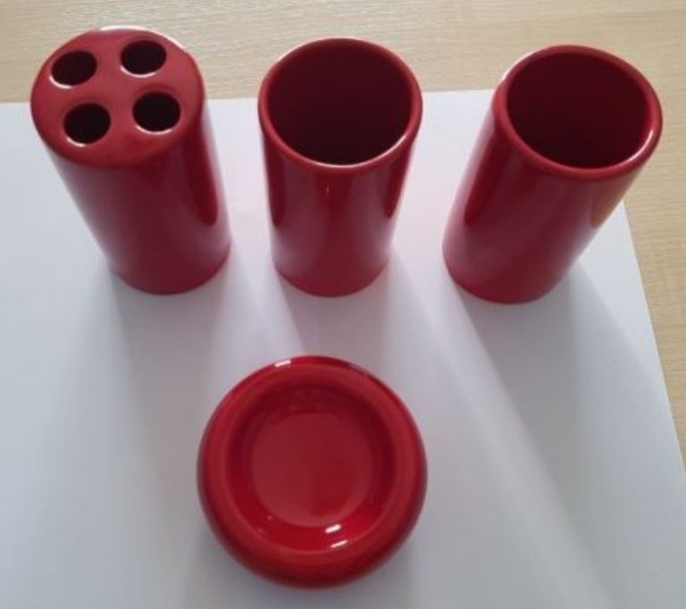Zestaw komplet akcesoria łazienkowe ceramiczny kubki Castorama