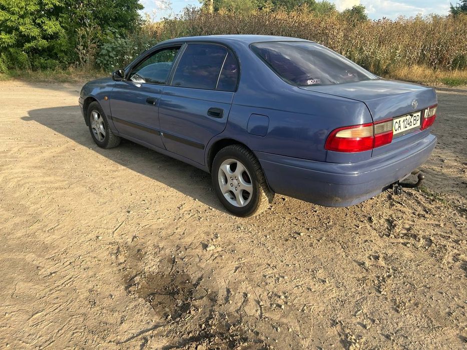 Toyota CarinaE..