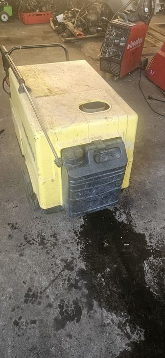 Myjka Kärcher Karcher hds 755 goraca woda 230v