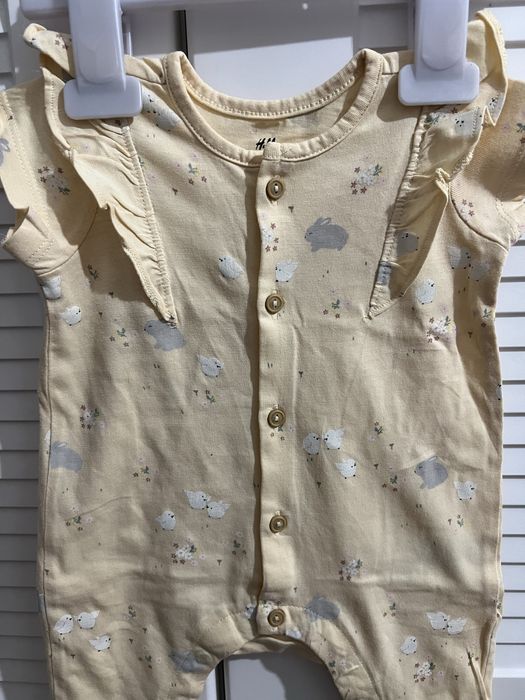 H&M rampers 0-1 msc r