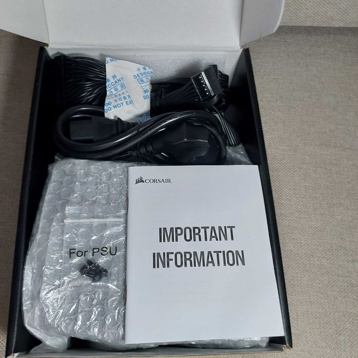 Fonte Alimentação Corsair CV450 CV Series 450W 80 Plus Bronze