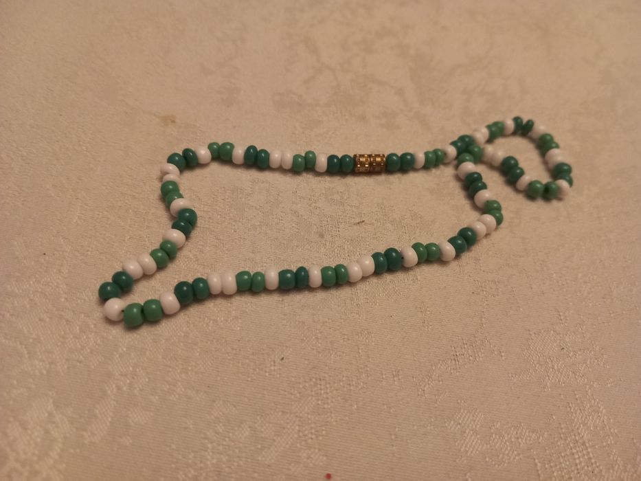 Naszyjnik zielony retro