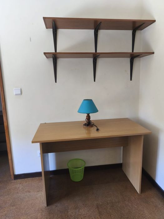 Quarto para estudante