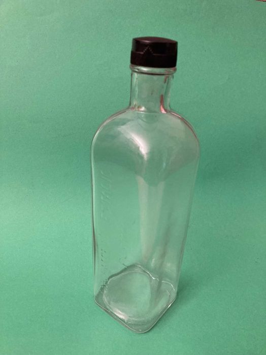 Frasco em vidro gravado Laboratórios Farmácia Estácio - Porto Antigo