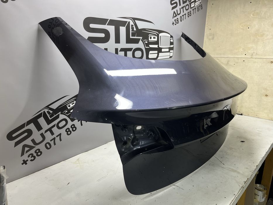 Багажник Tesla Model 3