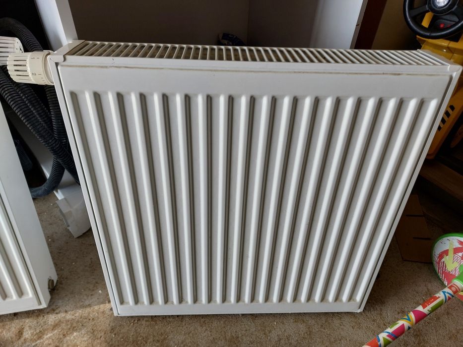 Grzejnik panelowy stalowy 600 mm