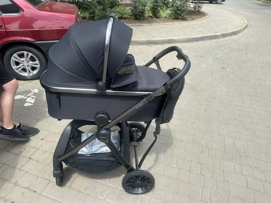 Продам дитячу каляску