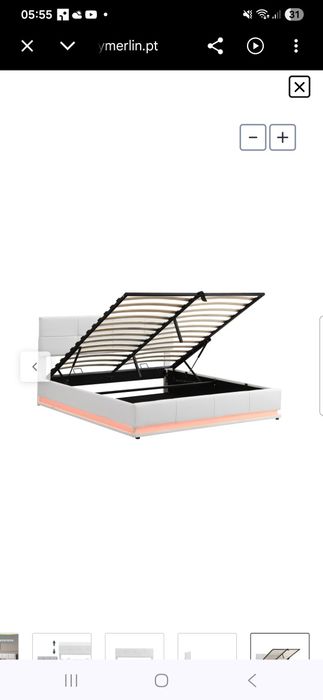 Cama branca com Led