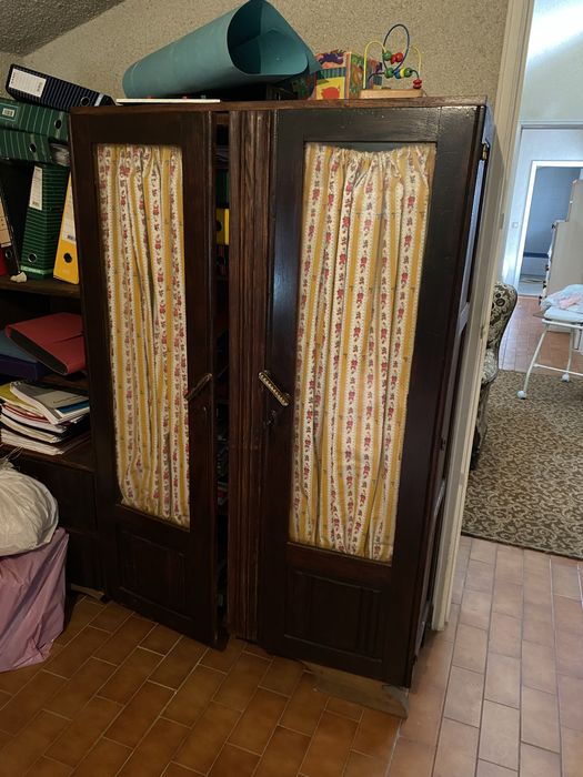 Armário madeira para restauro