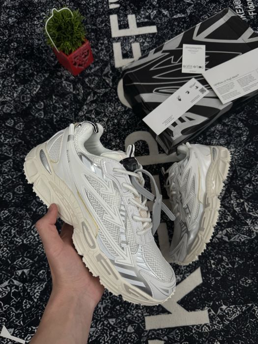 Кросівки Off-White Be right back / Кросівки Офф Вайб Би Райд Бек