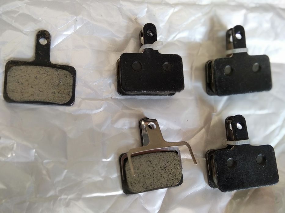 Тормозные колодки B01S