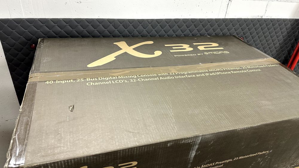 Behringer X32 Цифровий мікшер