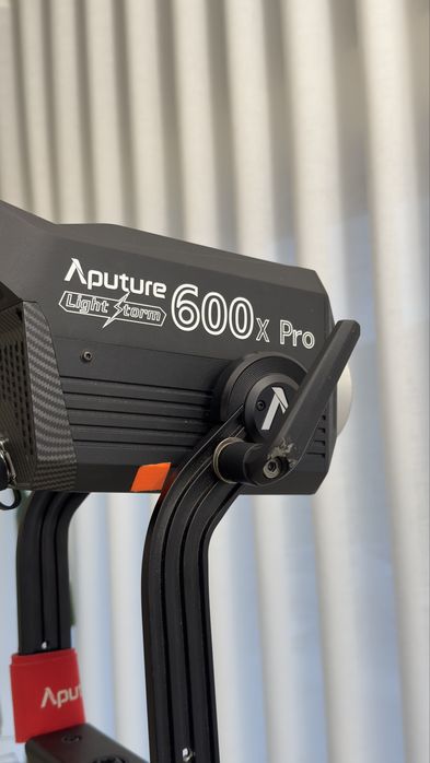 Aputure 600X Pro Bi-Color