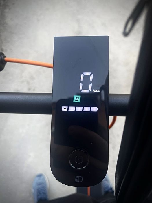 Электросамокат Xiaomi Electric Scooter 6 GL