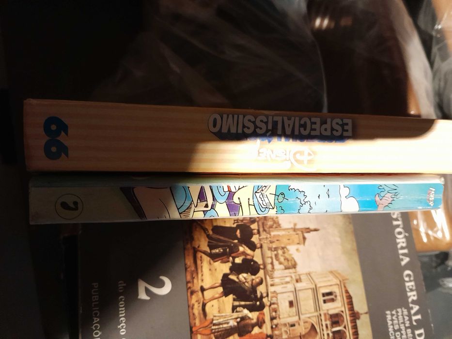 Livros da Disney Hiper e Especialíssimo