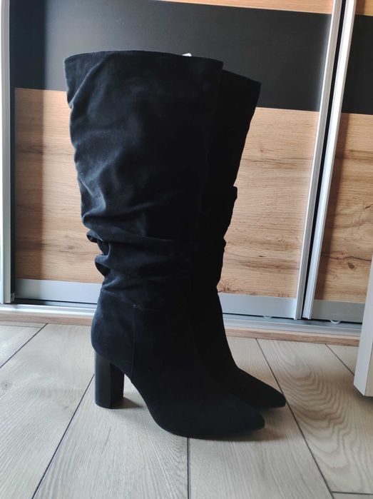 sprzedam nowe kozaki