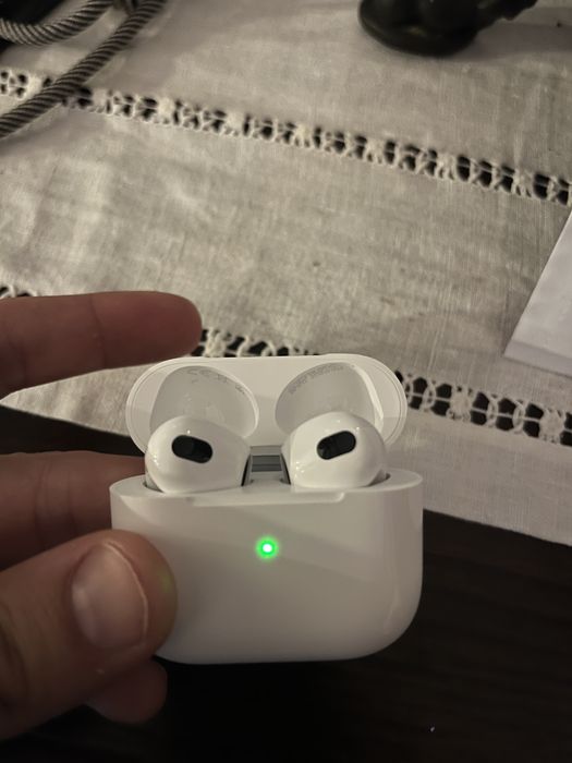 Apple airpods 3rd generation