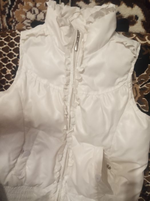 Одяг для дівчаток