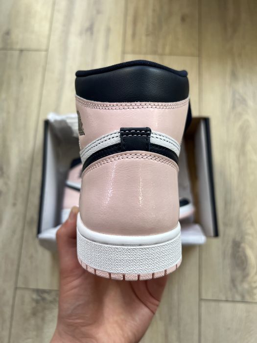 Nike Jordan 1 Retro High OG Atmosphere