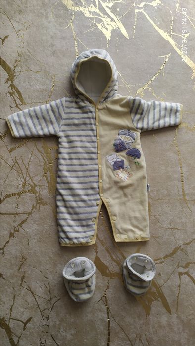 Kombinezon wiosenny  jesienny żółty w szare paski, r. 68, Gleeck