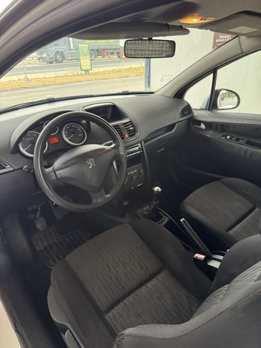 Peugeot 207 1.4 hdi