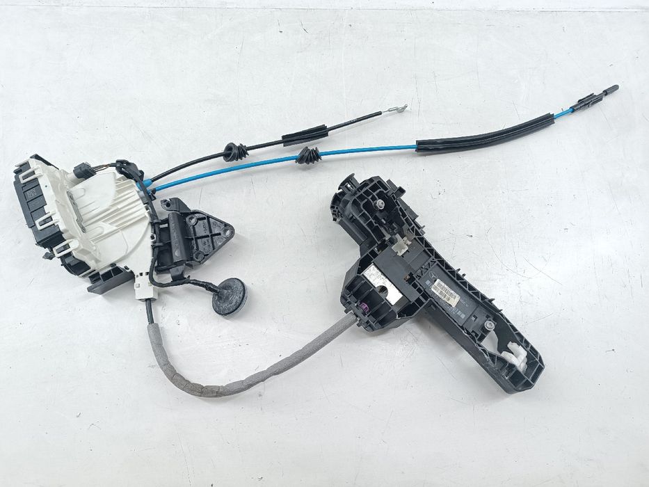 Fecho da Porta Trás Direito - MERCEDES-BENZ C-Class (W204) | 07 - 15