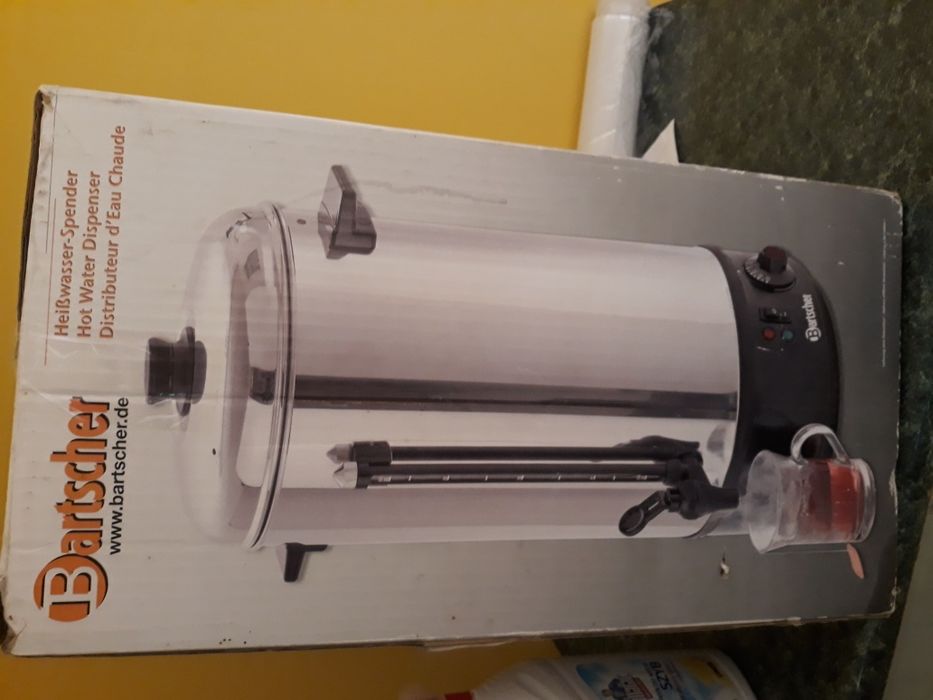 Urządzenie do gorących napoi