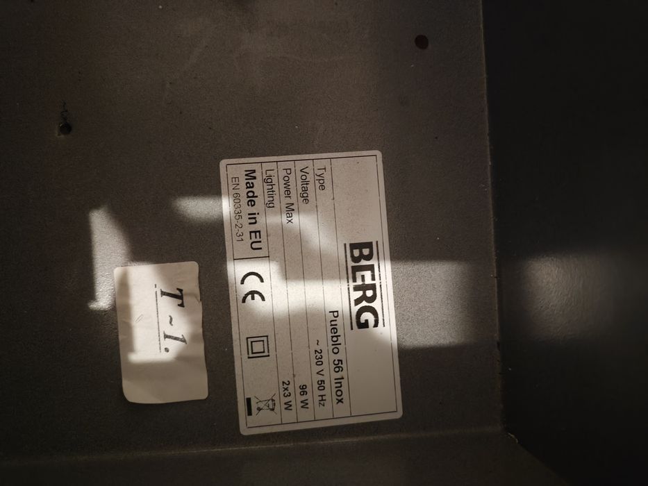 Okap podszafkowy BERG