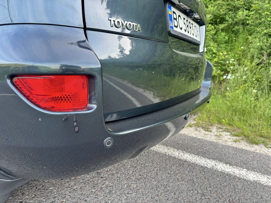 Продам власне авто toyota rav 4