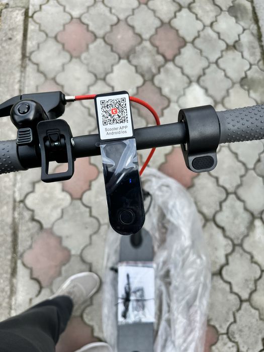 Безкоштовна доставка Електросамокат як Xiaomi Mi Electric Scooter M365 350 Вт, Батарея 7,6Аг,  до 120 кг Самокат колеса 8,5 макс швидкість 25 км/год