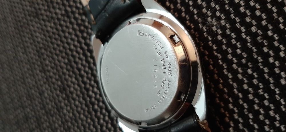 Seiko 5 branco 37mm
