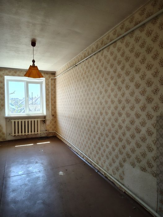 Продам 2 кімнатну квартиру з автономним опаленням!!!