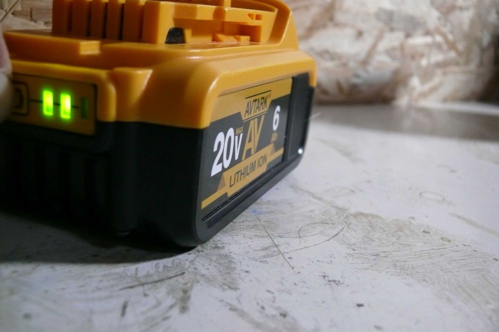 Rechargeable Battery431627647415767043