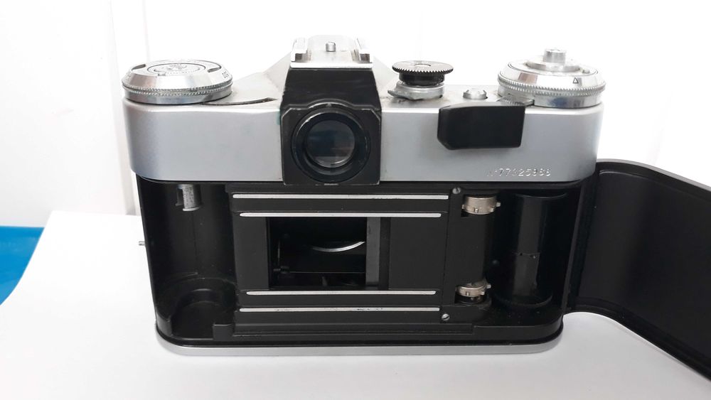 Фотоаппарат ZENIT E