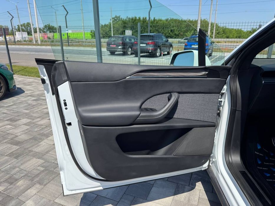 Tesla Model X long range 2022 freshauto