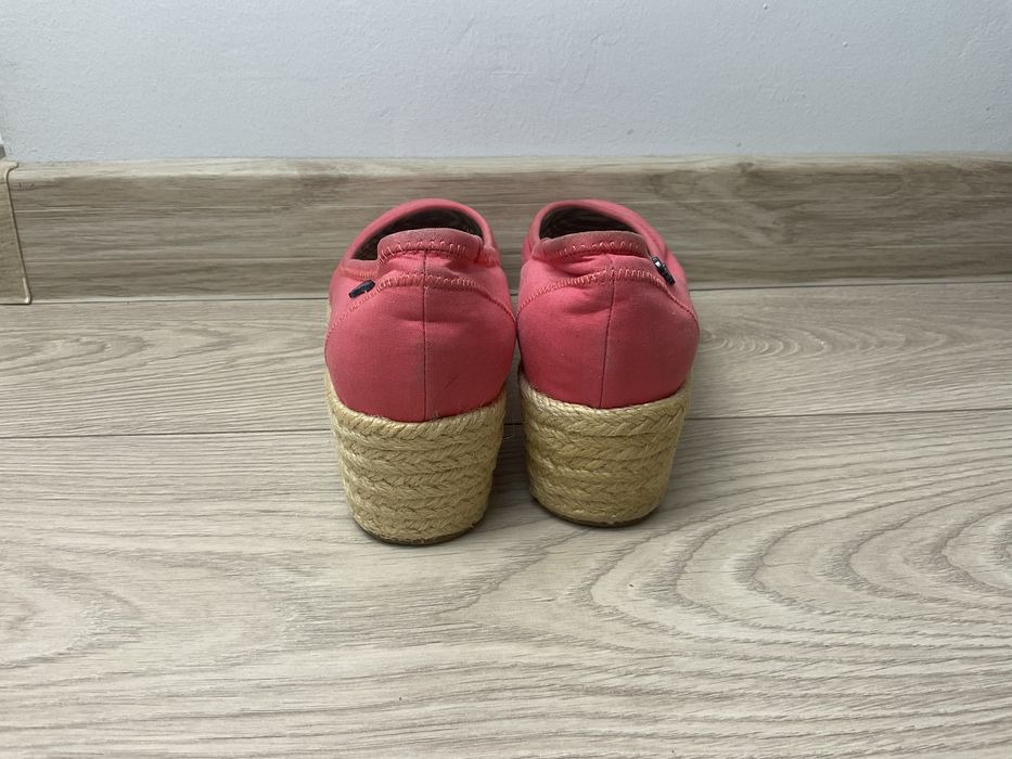 Pepe Jeans espadryle damskie 37 czerwone na koturnie platformie letnie