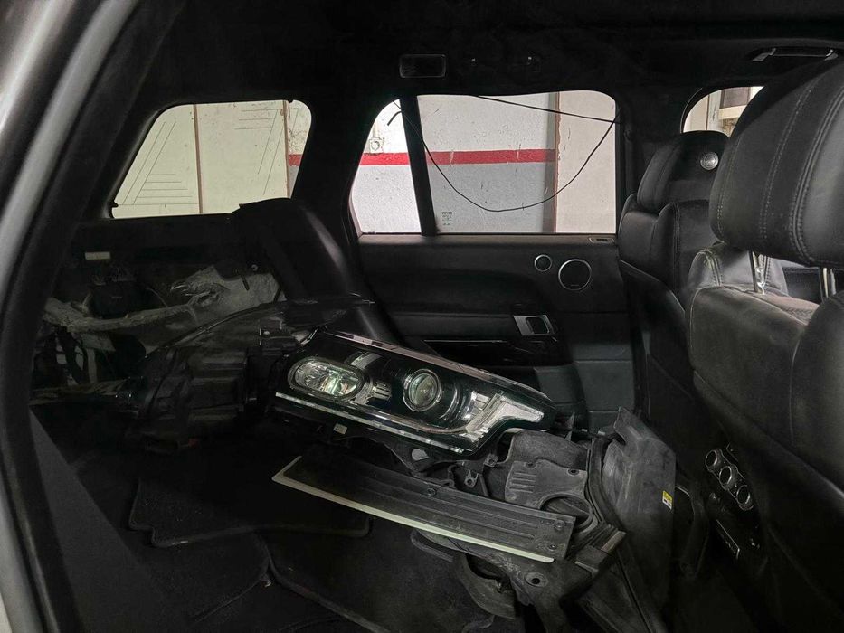 Range Rover para peças