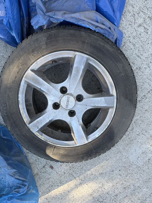 Alufelgi R14 4x100 + opony 165/70 R14 komplet 4 szt.