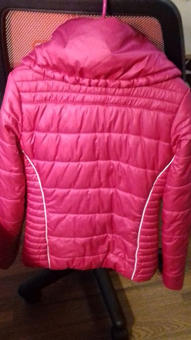 Куртка FILA для девочки  р.128 демисезон