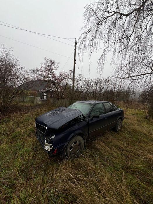 Машина Audi 80 b4 , продаю цілком або на розбір
