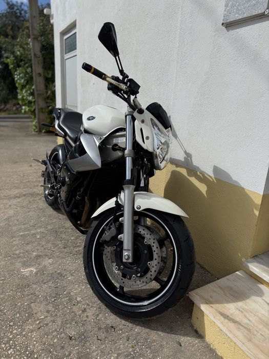 Yamaha XJ6 600 – 2010 – Excelente Estado – Pronta a Andar