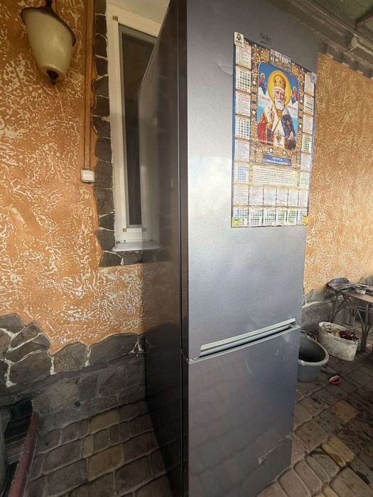 Продам холодильник Beko