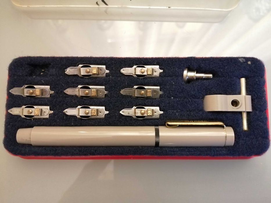 Markant  100 - pióro do kaligrafii