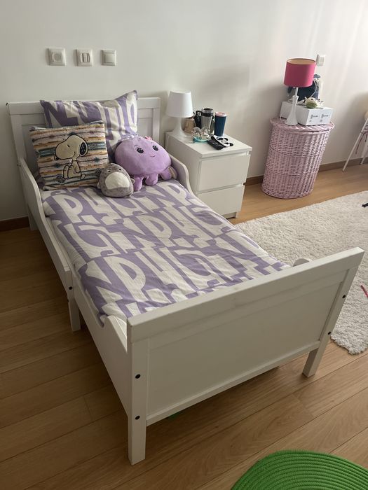 Cama IKEA SUNDVIK 80x200cm, branca, extensível  + colchão INNERLIG