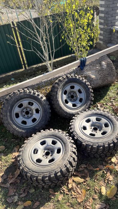 Резина 245/70 R16 6х139.7